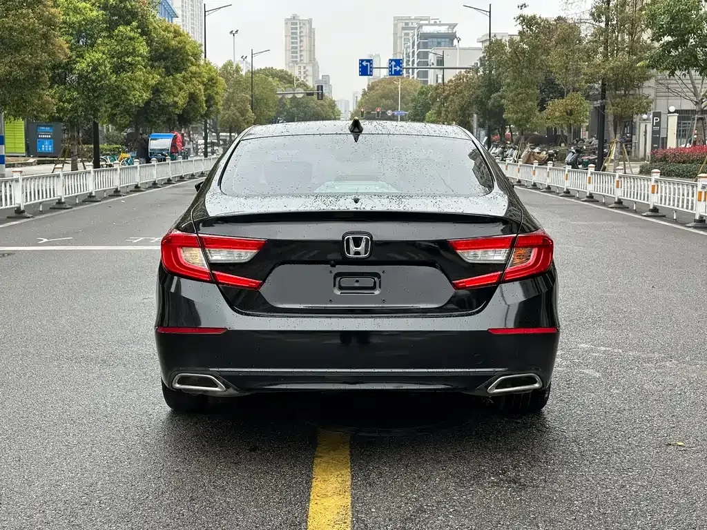 Honda Accord 2021 из CN, фото 2