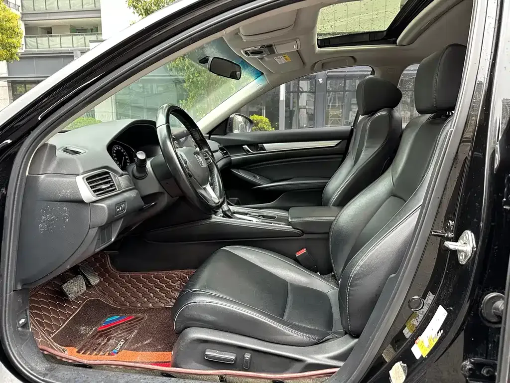 Honda Accord 2021 из CN, фото 7