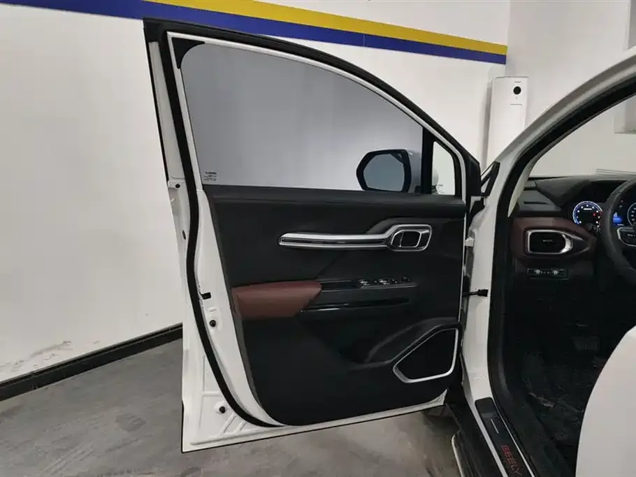 Geely Haoyue 2022 из CN, фото 8