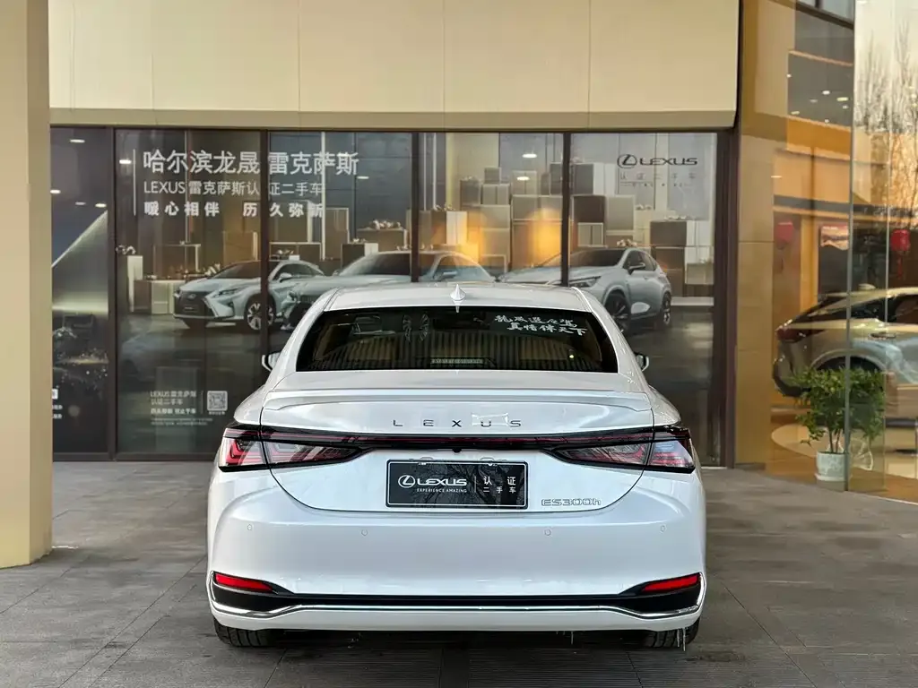Lexus ES 2025 из CN, фото 3