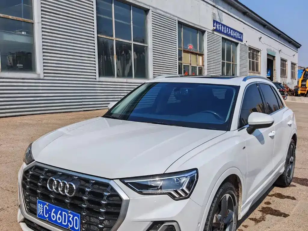 Audi Q3 2022 из CN, фото 8