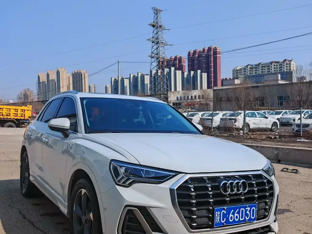 Audi Q3 2022 из CN, фото 5