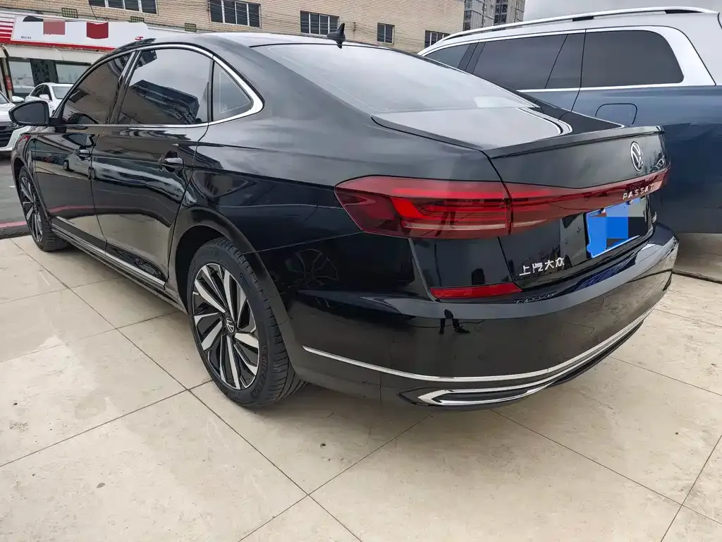 Volkswagen Passat 2022 из CN, фото 8