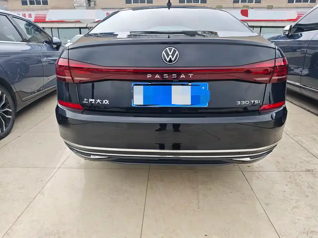 Volkswagen Passat 2022 из CN, фото 5