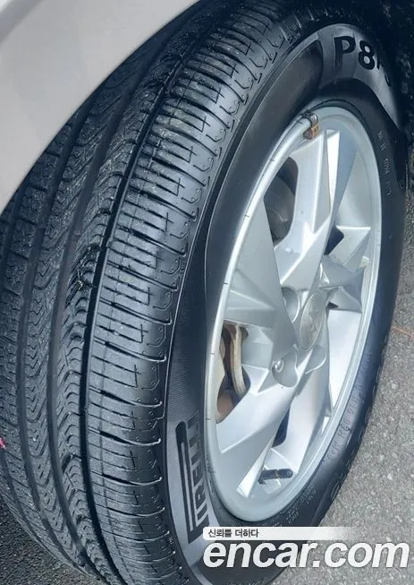 Hyundai AVANTE — фото 4