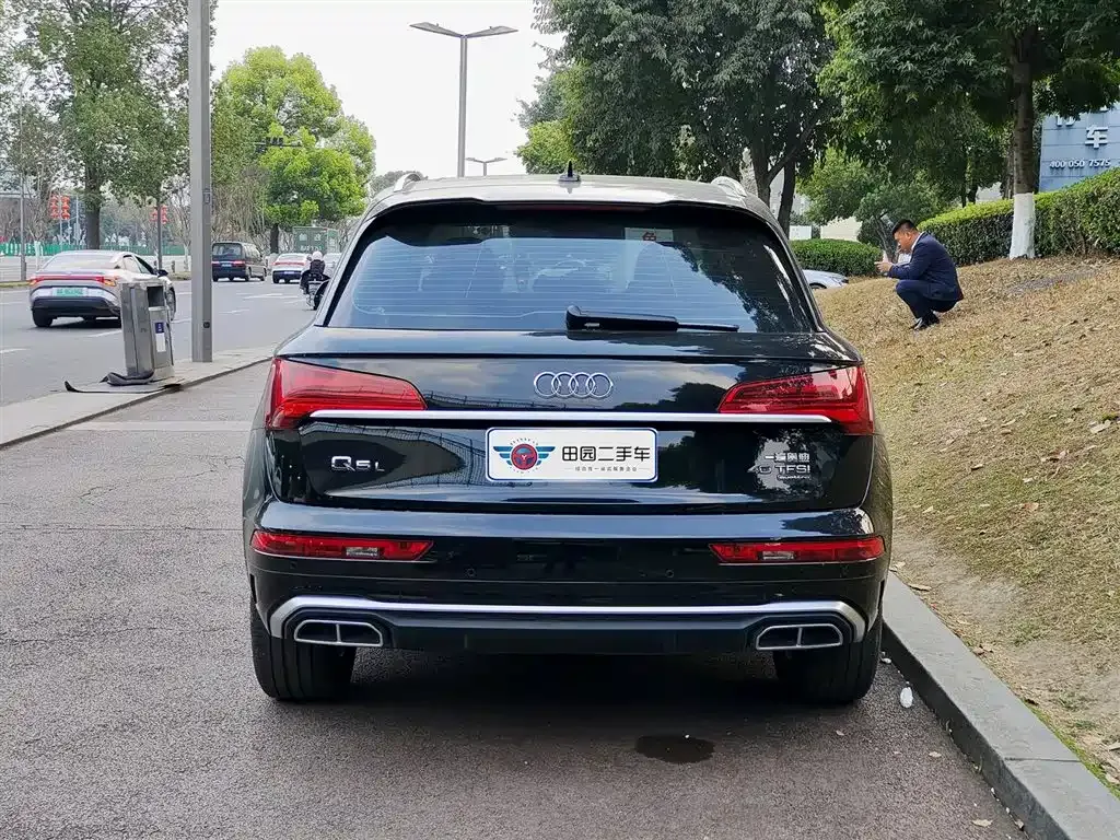 Audi Q5L 2024 из CN, фото 8