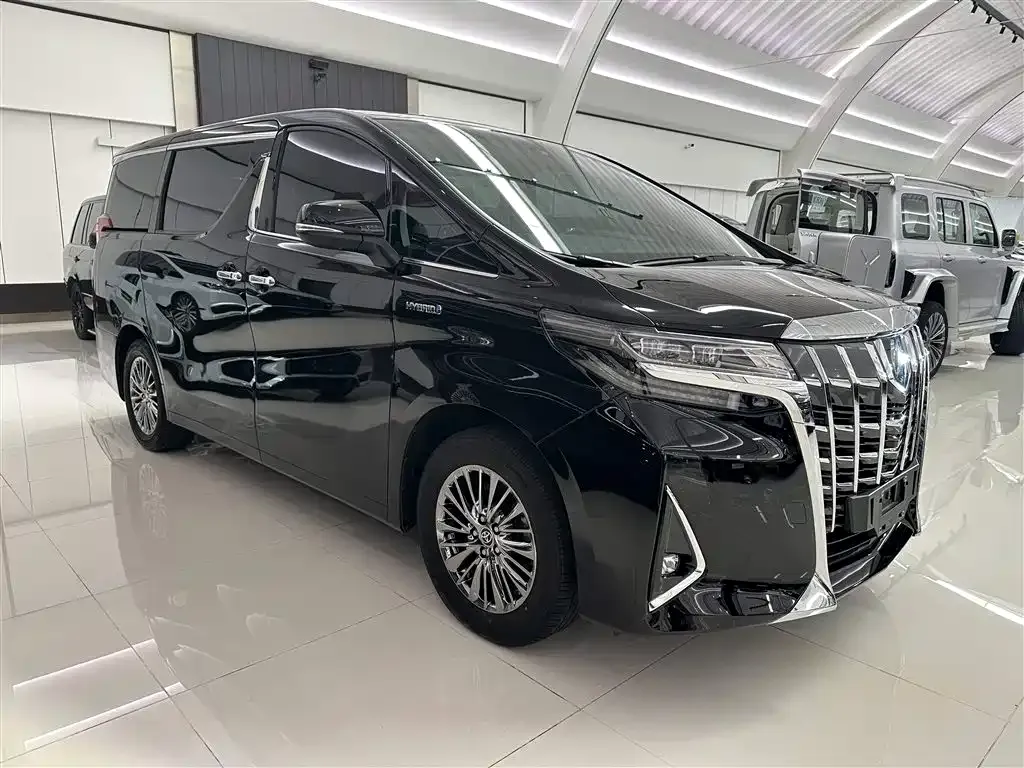 Toyota Alphard 2023 из CN, фото 7