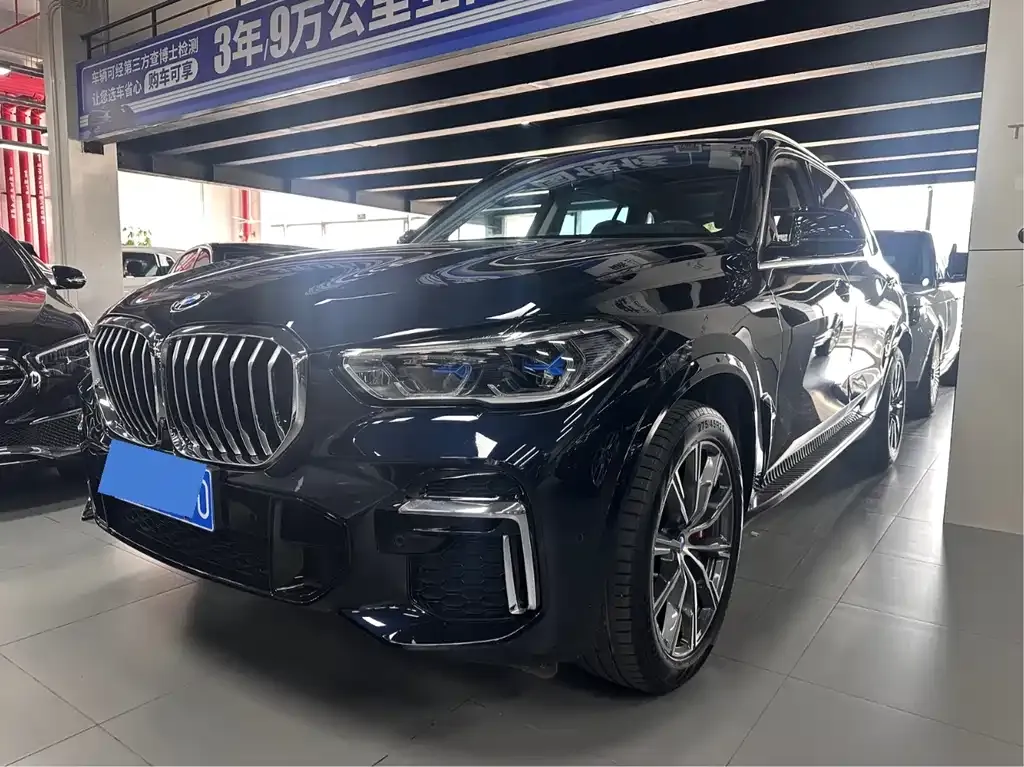 BMW X5 — фото 1