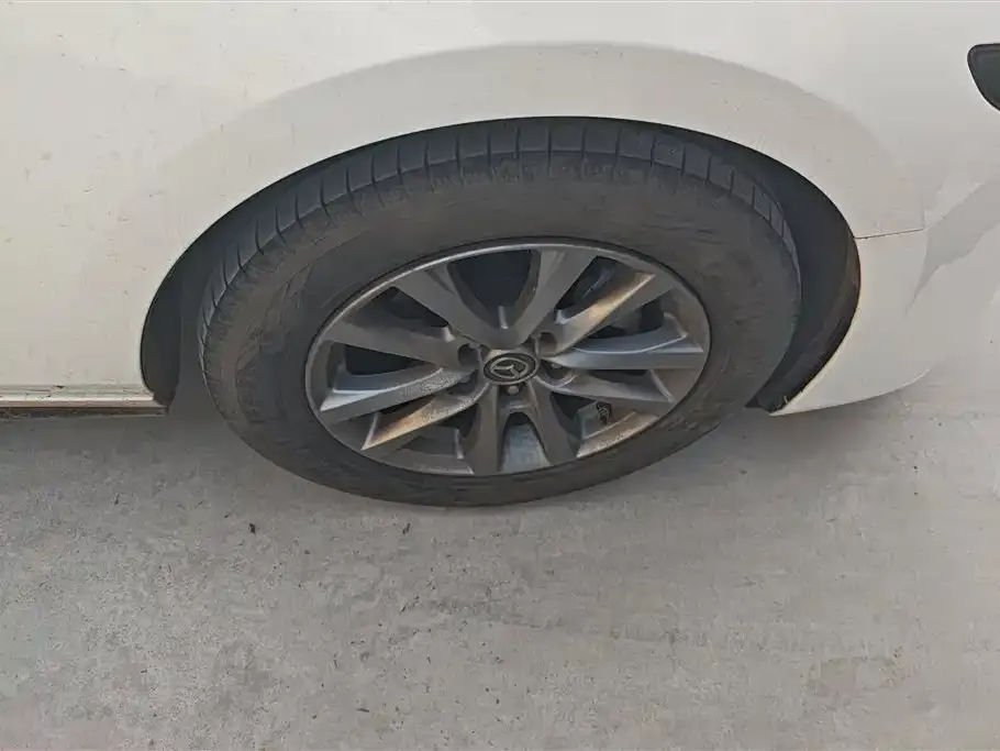Mazda 3 Axela 2022 из CN, фото 4