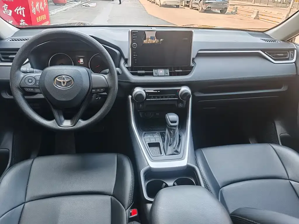 Toyota Wildlander 2022 из CN, фото 3