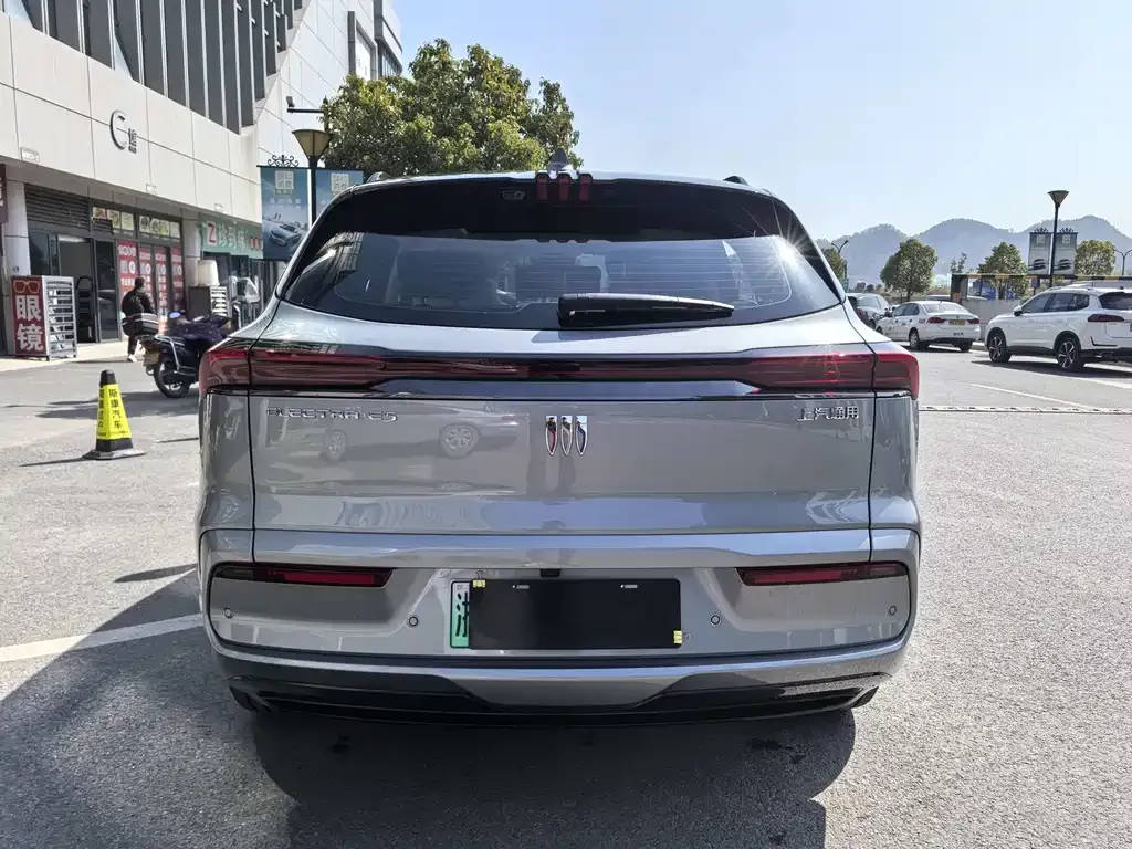 Buick E5 2023 из CN, фото 4