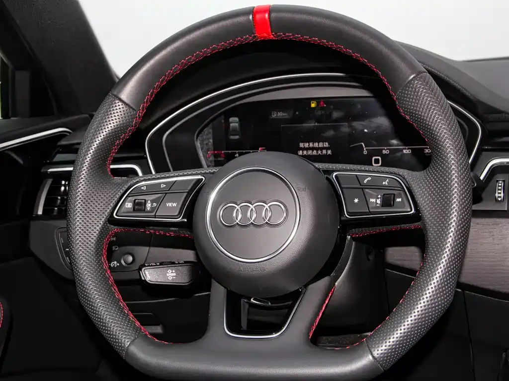 Audi A4L 2025 из CN, фото 10
