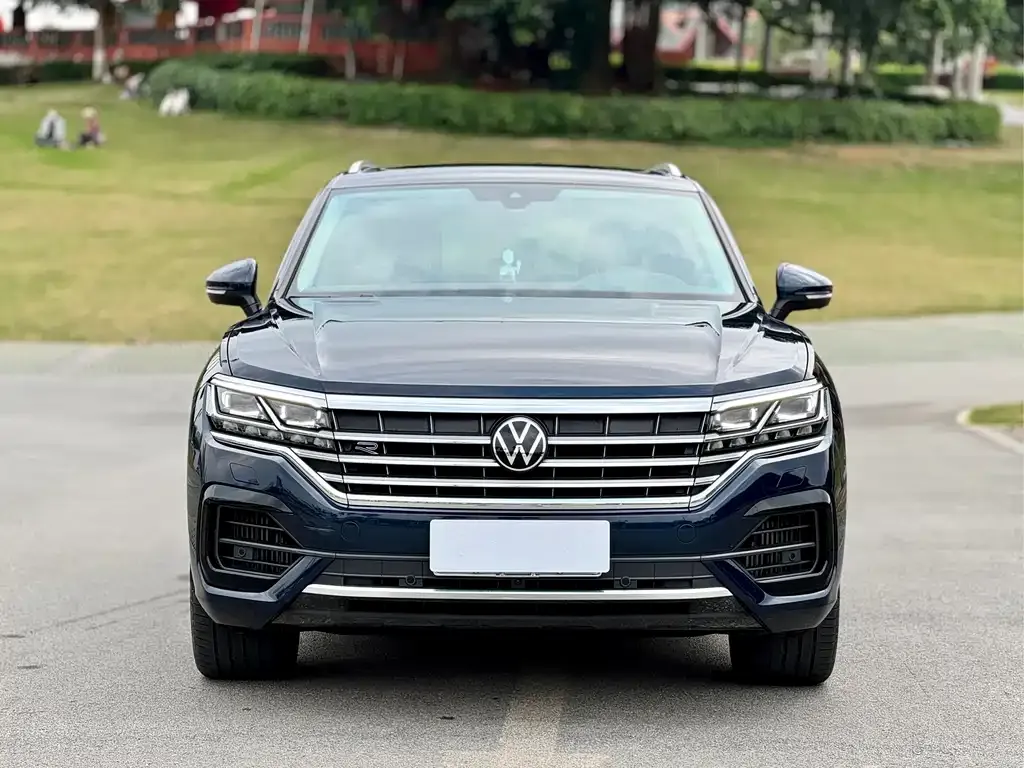 Volkswagen Touareg 2024 из CN, фото 3