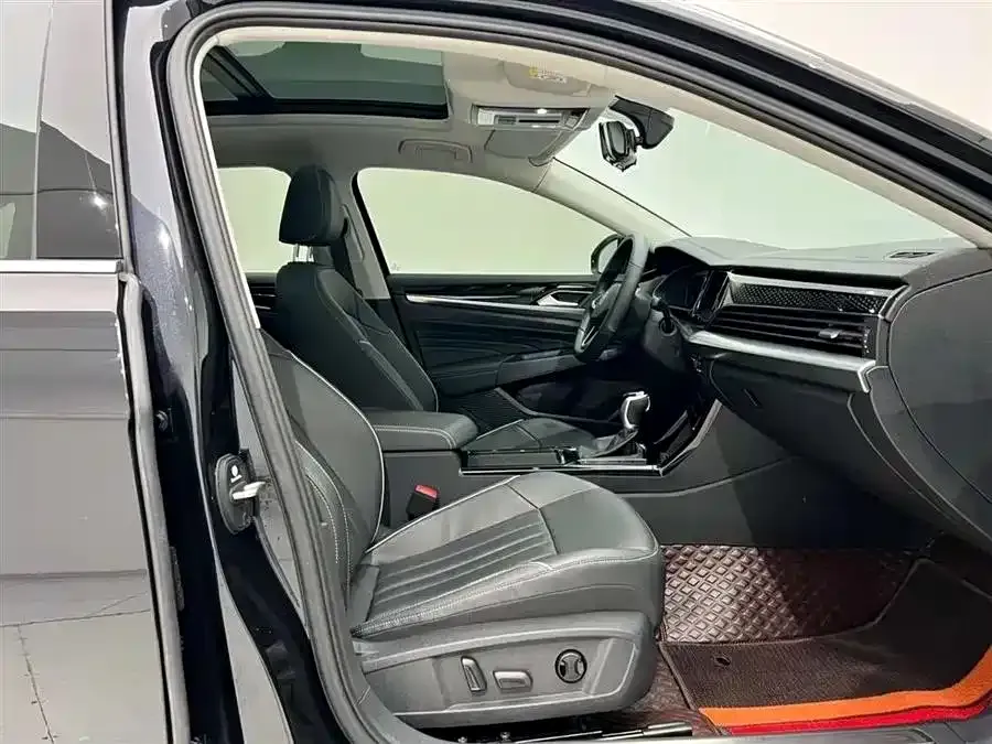 Volkswagen Passat — фото 9