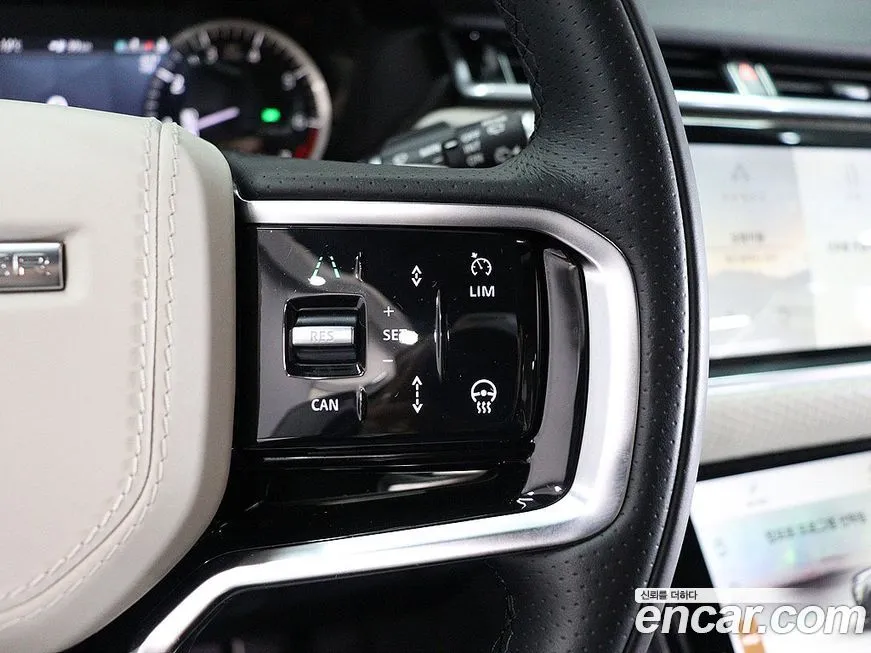 Land Rover Range Rover Velar 2023 из KR, фото 2