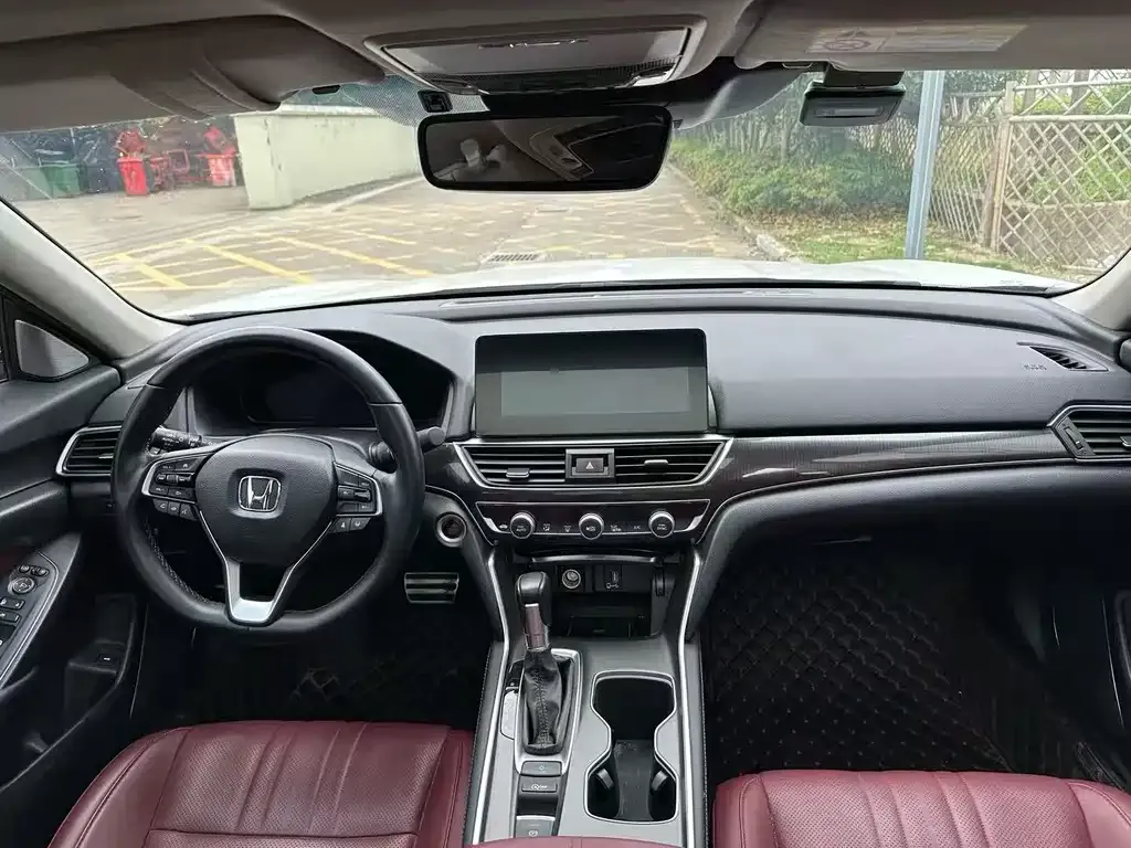 Honda Accord — фото 2