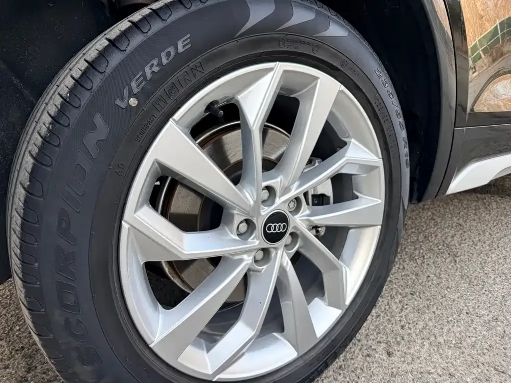 Audi Q5L 2024 из CN, фото 6