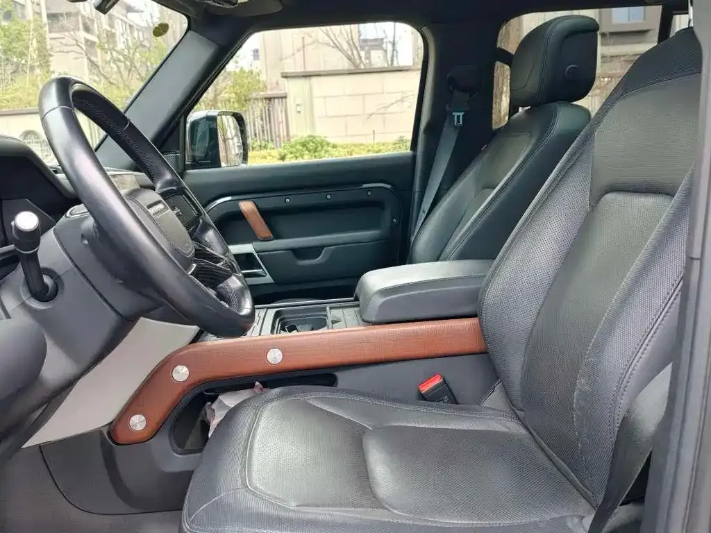 Land Rover Defender 2023 из CN, фото 6