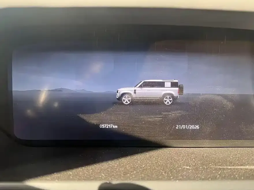 Land Rover Defender 2023 из CN, фото 2