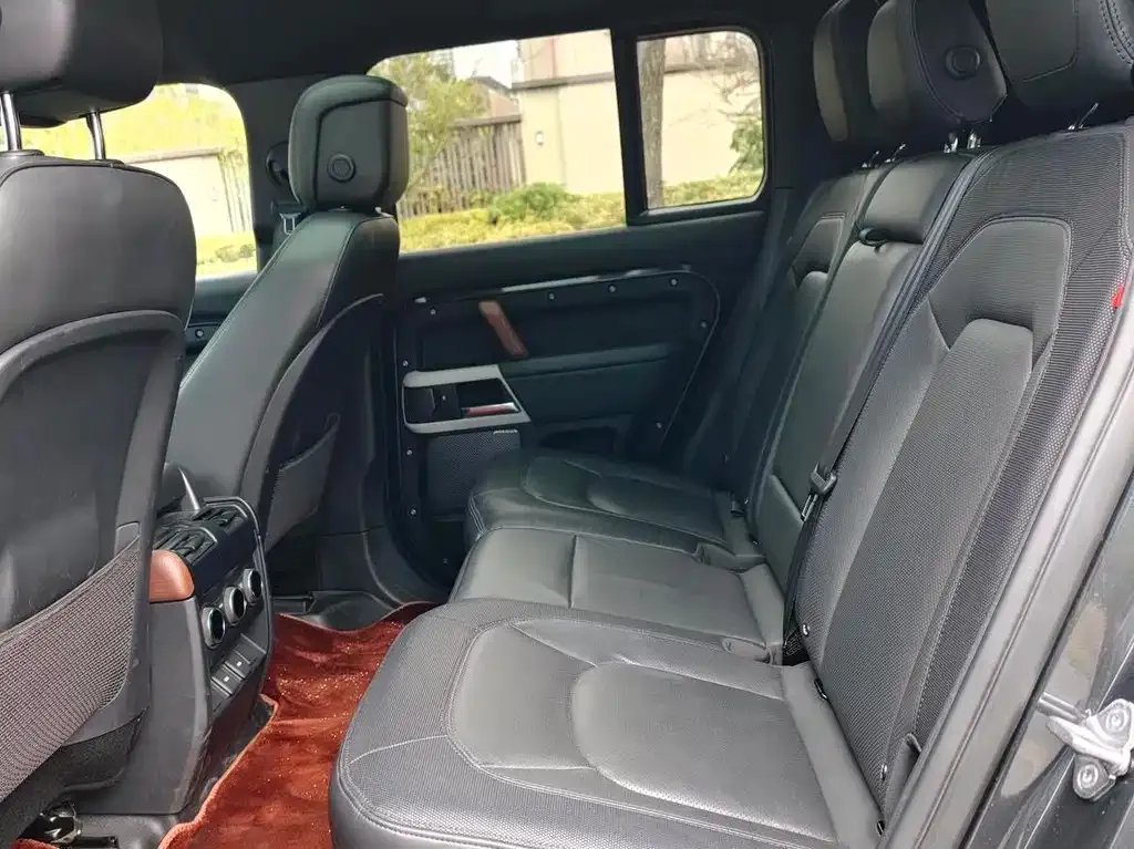 Land Rover Defender 2023 из CN, фото 5