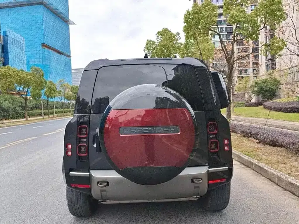 Land Rover Defender 2023 из CN, фото 8