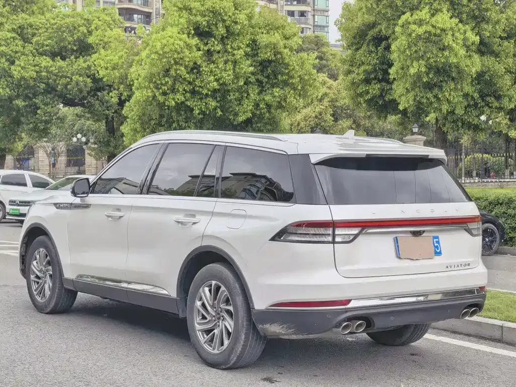 Lincoln Aviator 2021 из CN, фото 8