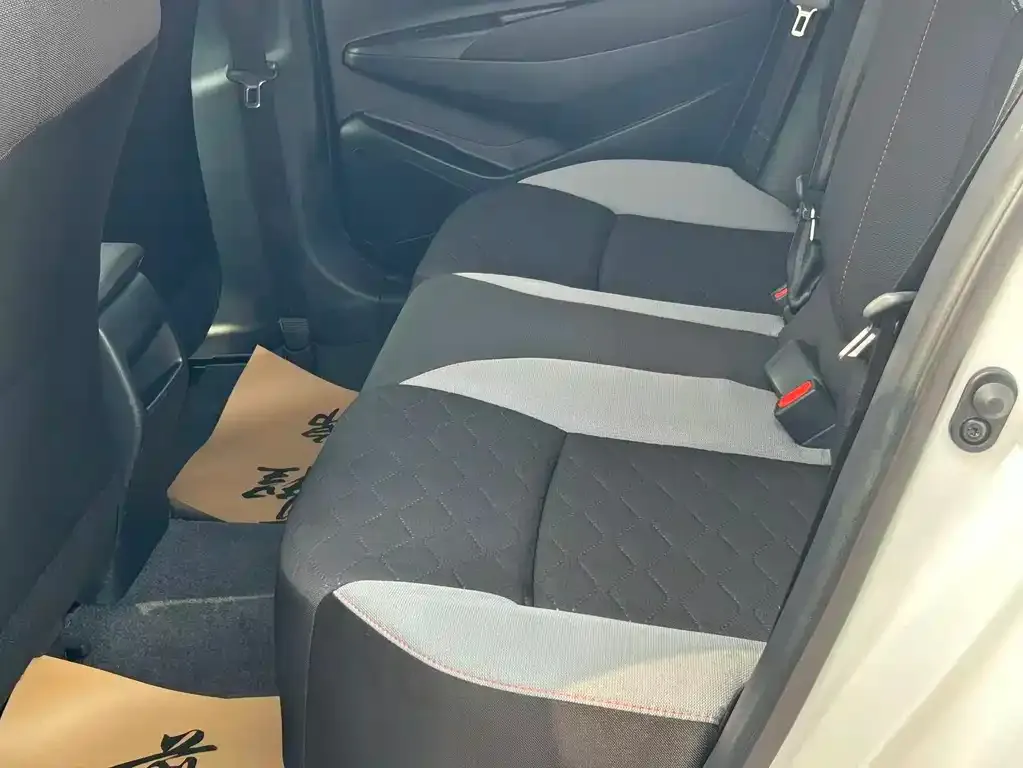 Toyota Corolla 2025 из CN, фото 3