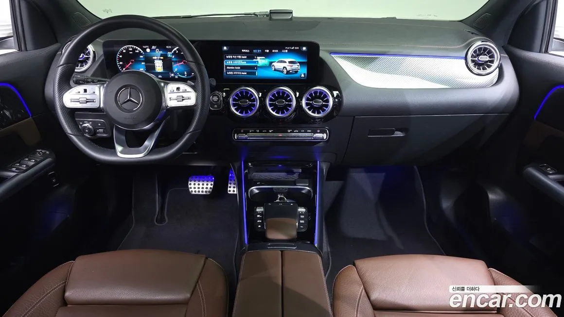 Mercedes-Benz GLA-Class — фото 10