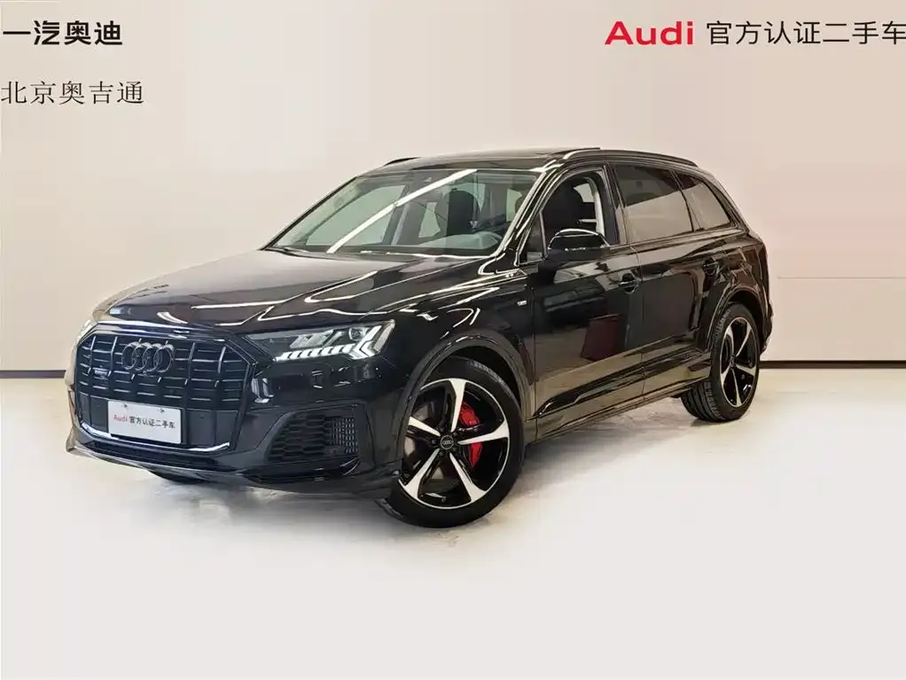 Audi Q7 2023 из CN, фото 1