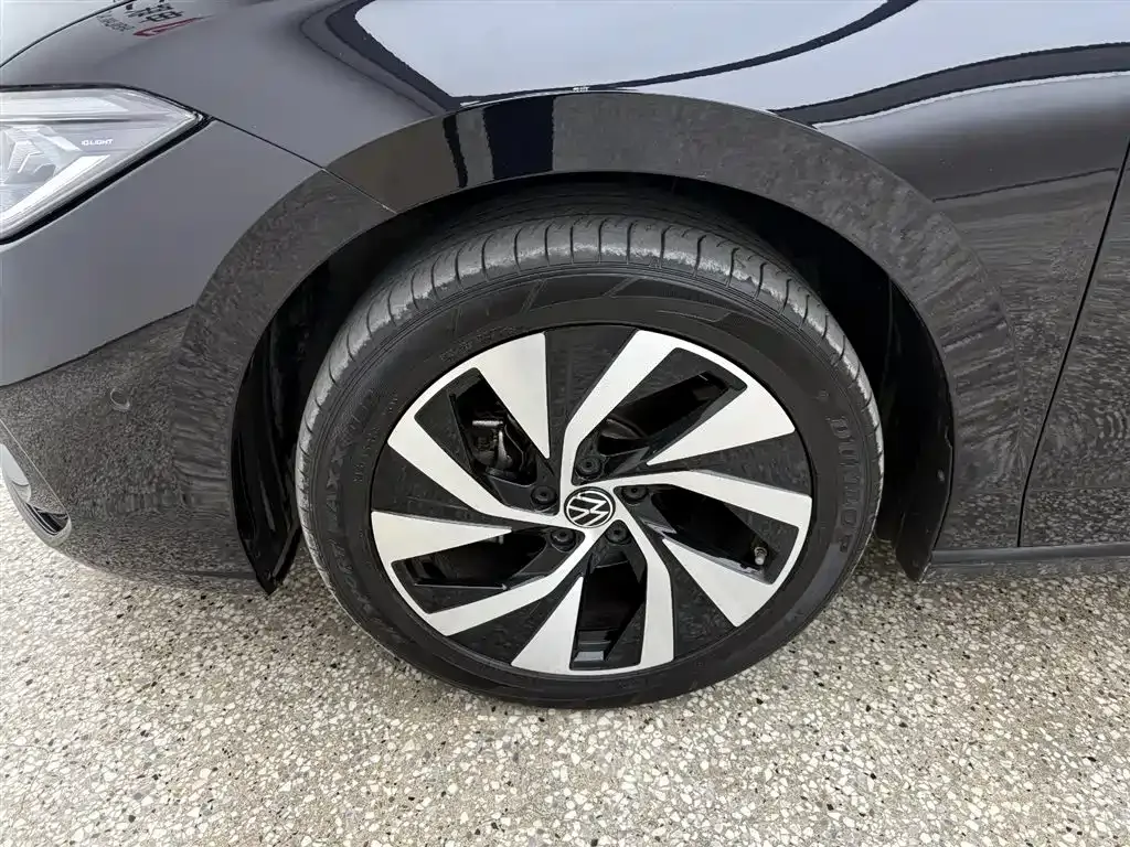 Volkswagen Passat — фото 10