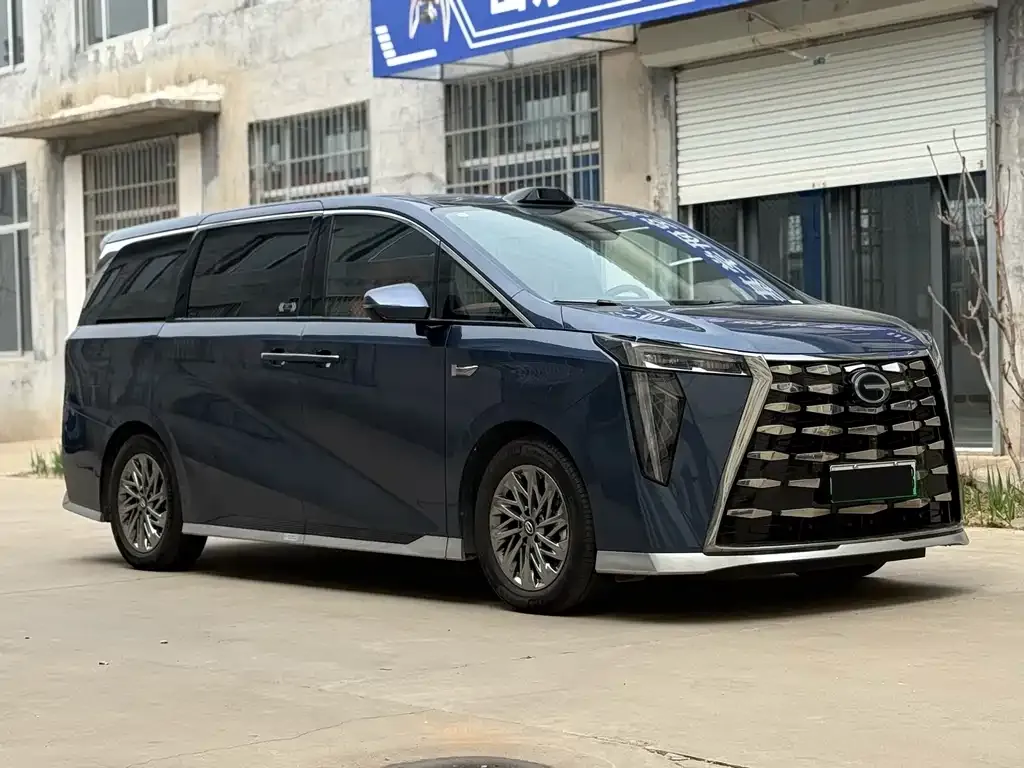 GAC Motor Trumpchi M8 — фото 1
