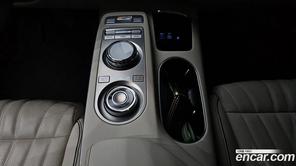 Genesis GV70 2023 из KR, фото 3