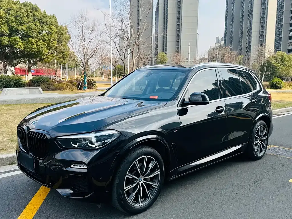 BMW X5 (Import)