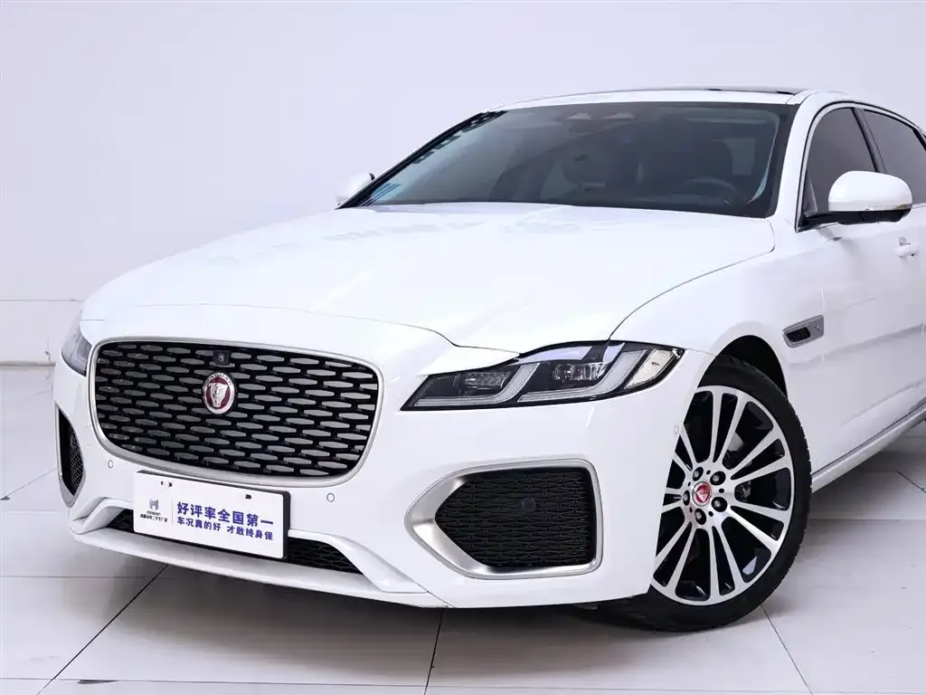 Jaguar XFL — фото 10
