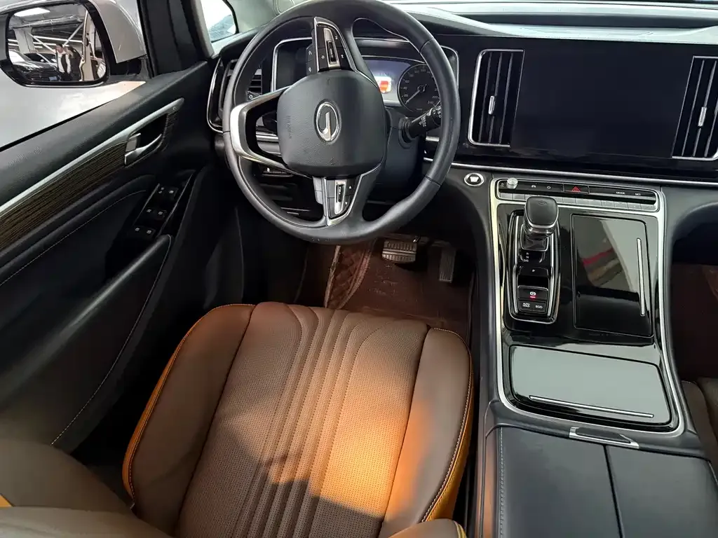 GAC Motor Trumpchi M8 — фото 8