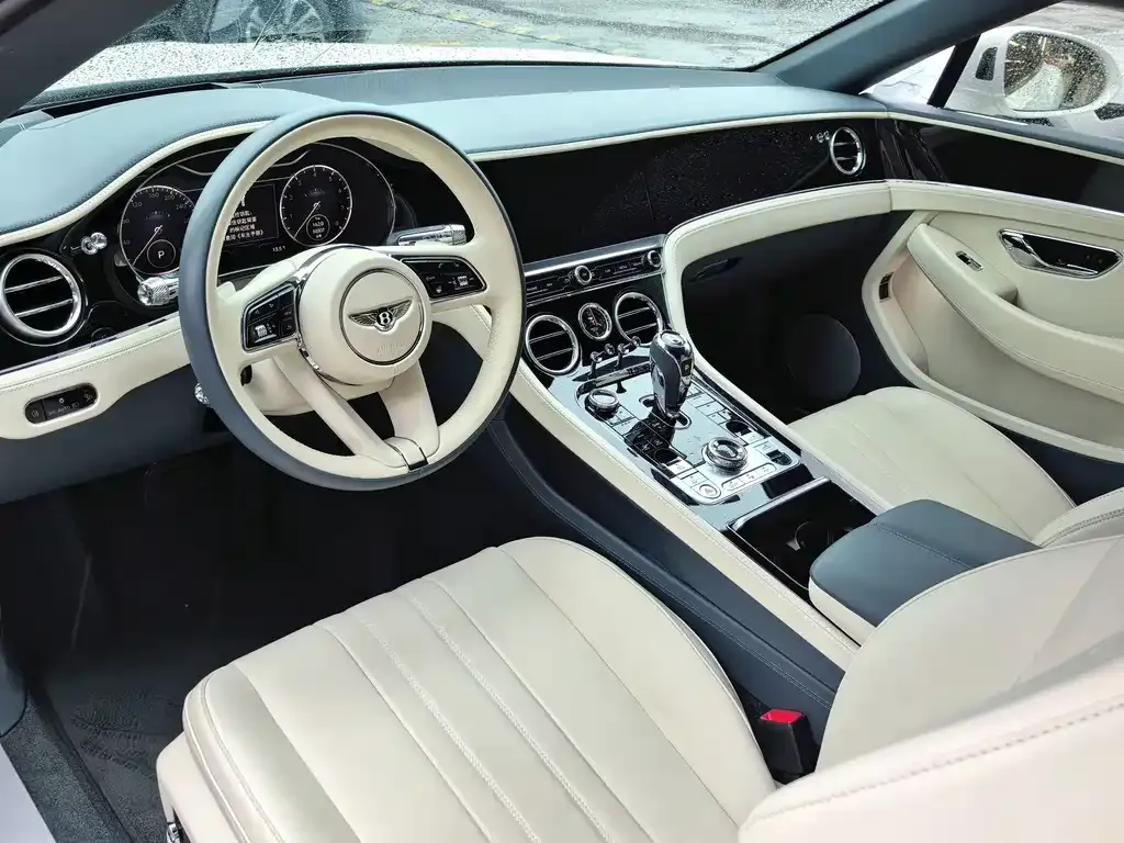 Bentley Continental — фото 4