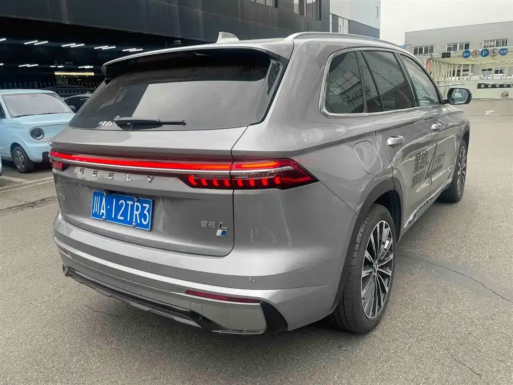 Geely Xingyue L — фото 6