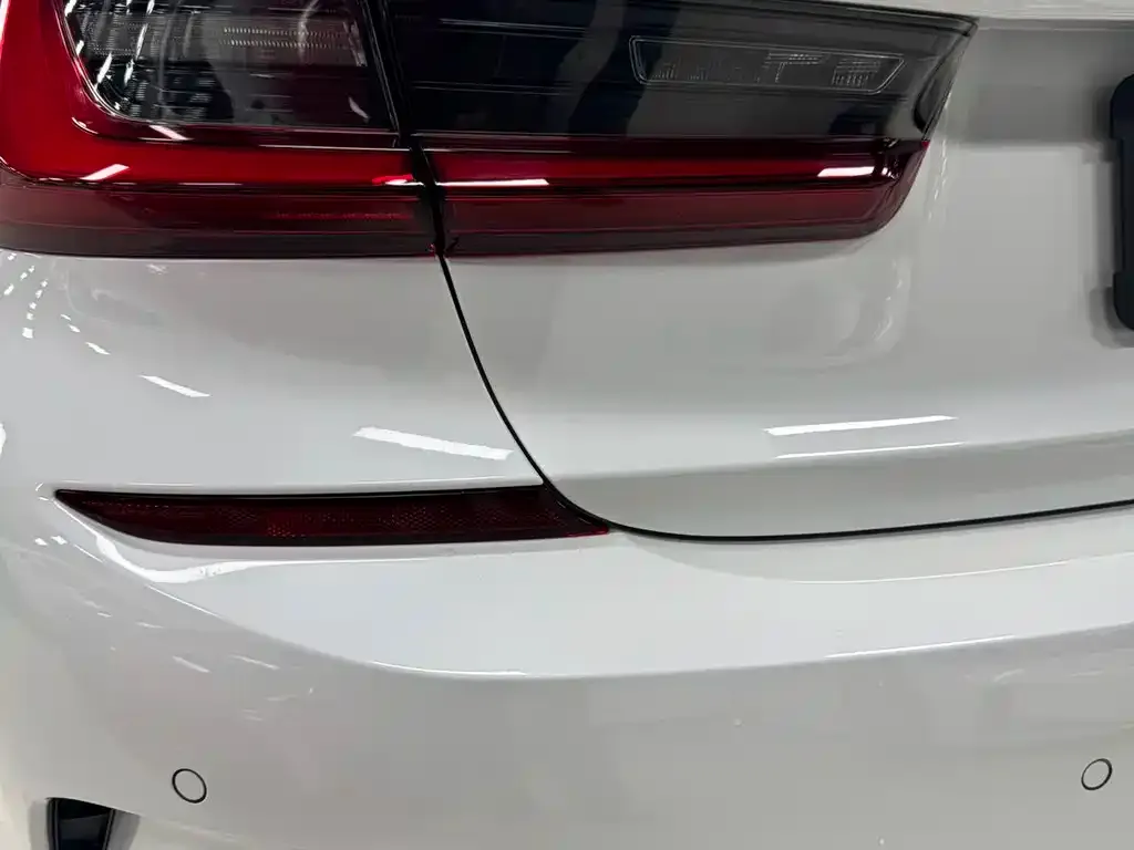 BMW 3 Series 2022 из CN, фото 3