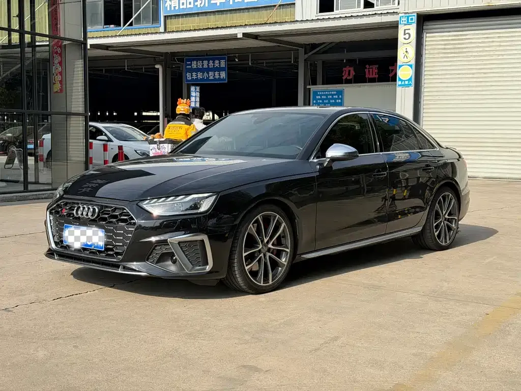 Audi S4 2021 из CN, фото 1