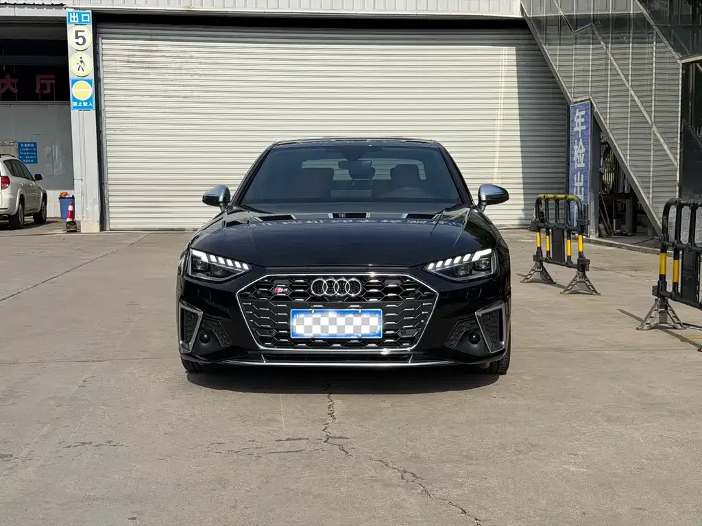 Audi S4 2021 из CN, фото 3