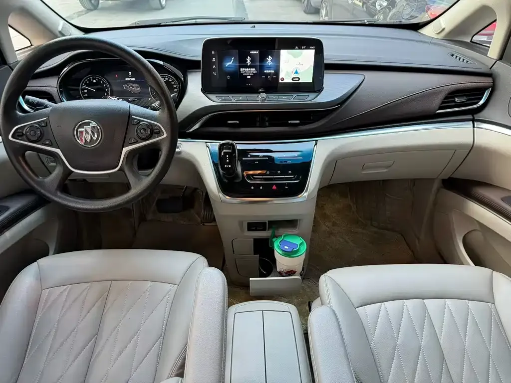 Buick GL8 2024 из CN, фото 2