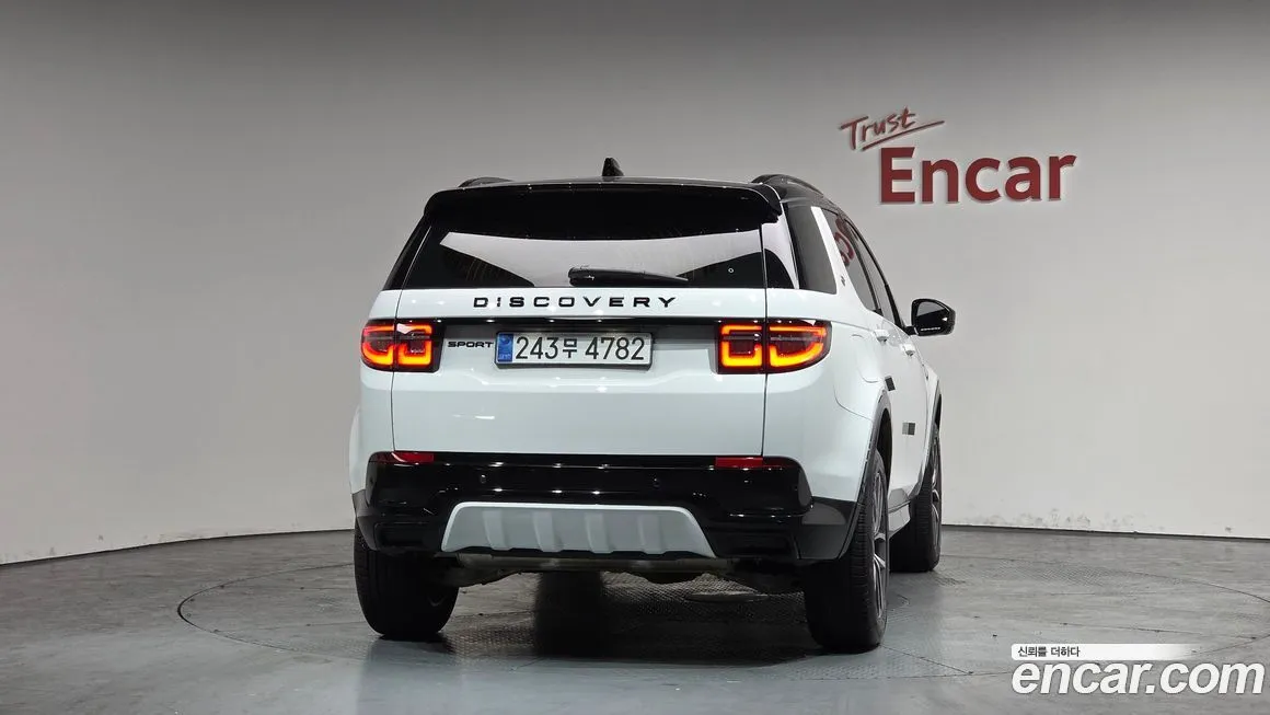 Land Rover Discovery Sport 2025 из KR, фото 9