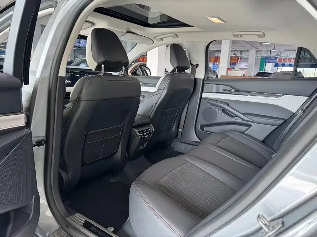 Ford Mondeo 2022 из CN, фото 6
