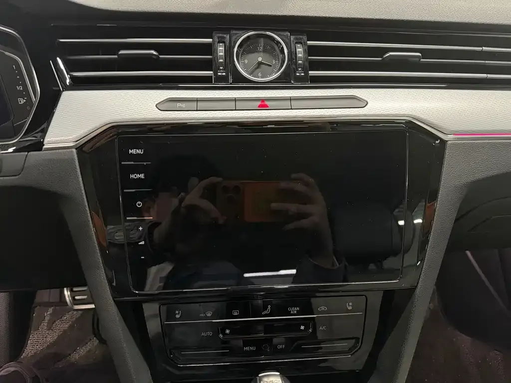 Volkswagen Magotan 2023 из CN, фото 2