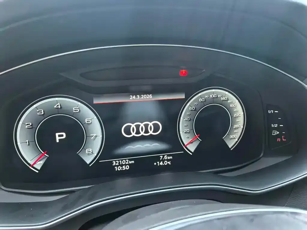 Audi A6L — фото 2