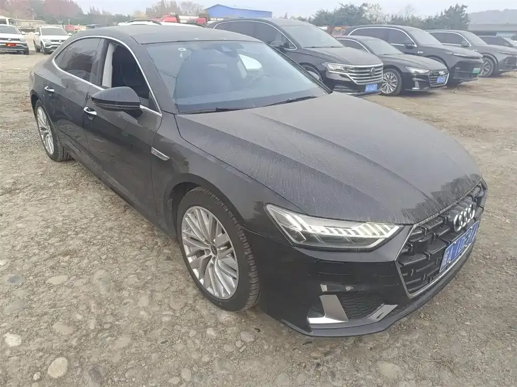 Audi A7L 2024 из CN, фото 6