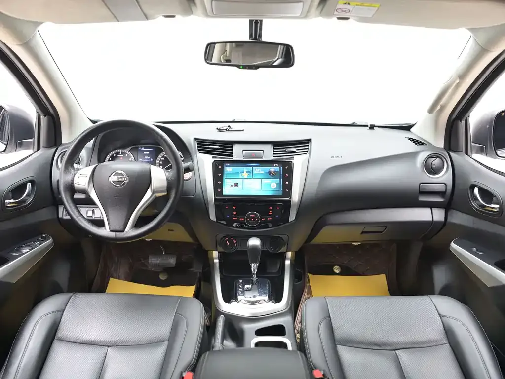 Nissan Navara 2022 из CN, фото 9