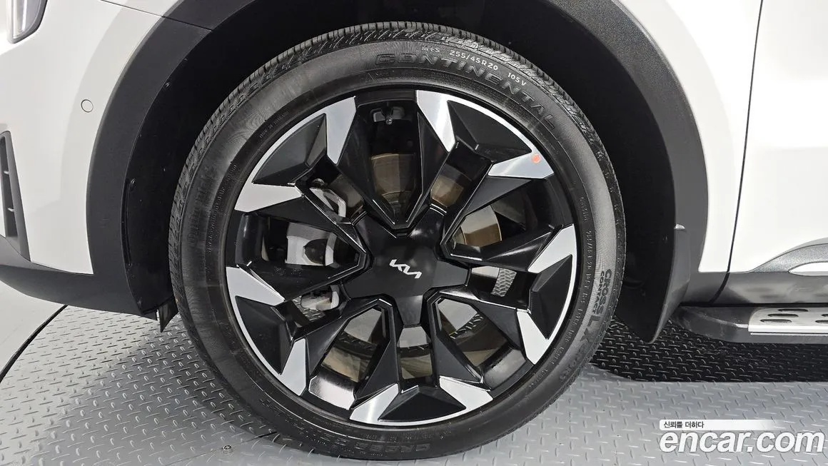 Kia Sorento — фото 5