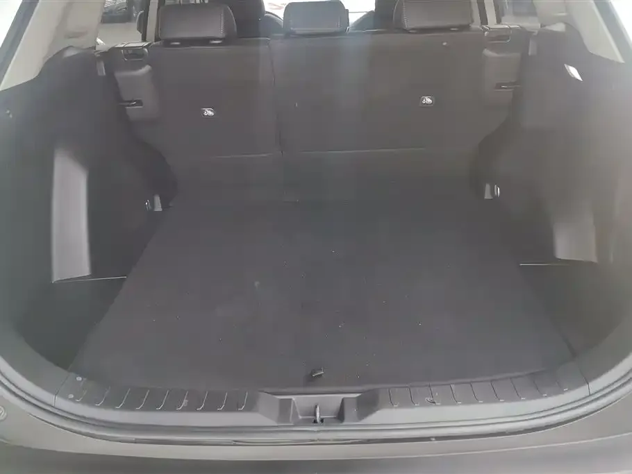 Toyota RAV4 2023 из CN, фото 3
