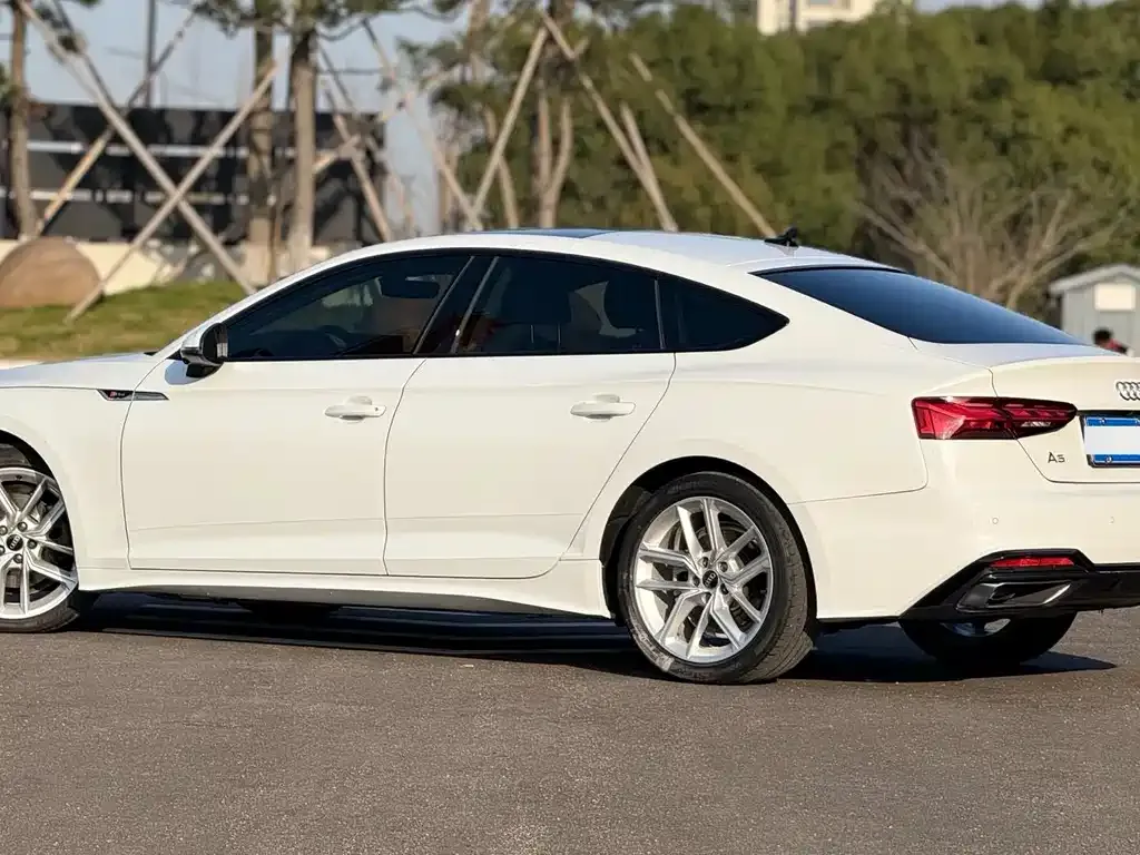 Audi A5 (Import) — фото 3